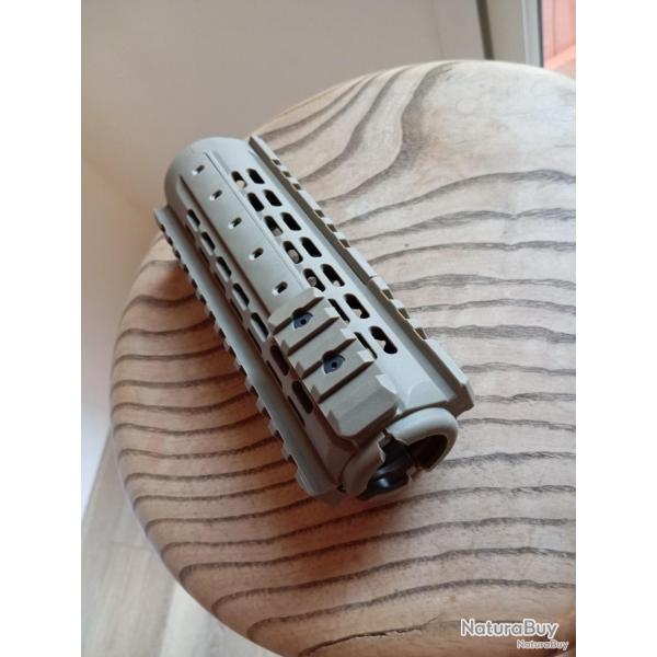 Garde main m4 carbine (ar15) handguard IMI
