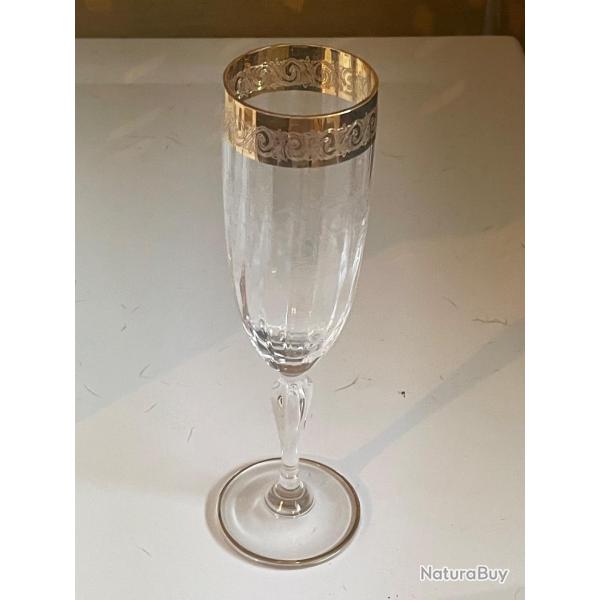 SERVICE DE 36 VERRES EN CRISTAL DE MURANO DOR� � L'OR FIN PRODUCTION ARTISANAL ��FRATELLI FUMO��