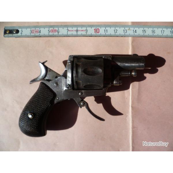 TR�S BEAU REVOLVER BULLDOG, CALIBRE 320, EN PARFAIT ETAT