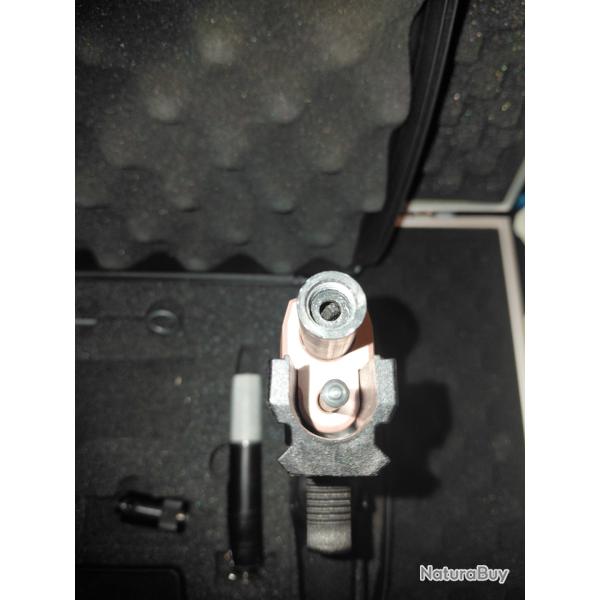 Neuf et magnifique en s�rie limit�e  Je vais pr�senter un pack de ouf du c�l�bre SIG SAUEUR P320 PAK