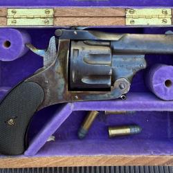 Revolver "Type EXPLORATEUR" 8 COUPS � calibre .320 � probablement Auguste Francotte