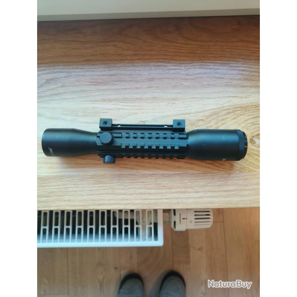 Lunettes strike 4x32