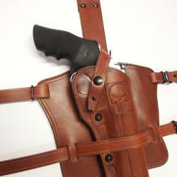HOLSTER de CUISSE pour r&eacute;volver (Entreprise artisanale fran&ccedil;aise )