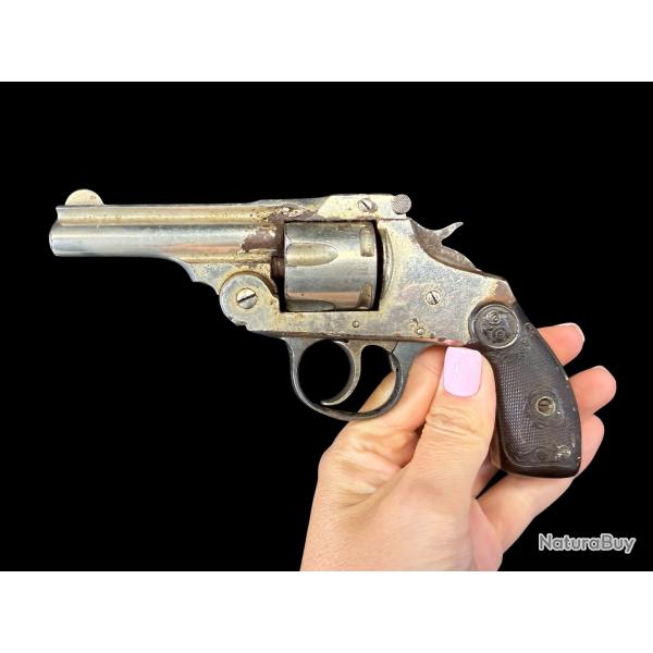 PETIT PRIX!! IVER JOHNSON cal. 38sw num�ro de s�rie T21785