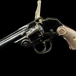 IVER JOHNSON cal. 32 sw num&eacute;ro de s&eacute;rie 3510 (pas de r&eacute;serve)