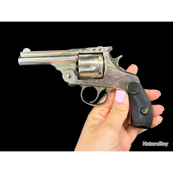 PETIT PRIX!! SUPERBE HARRINGTON RICHARDSON cal. 32sw long num�ro de s�rie 9469