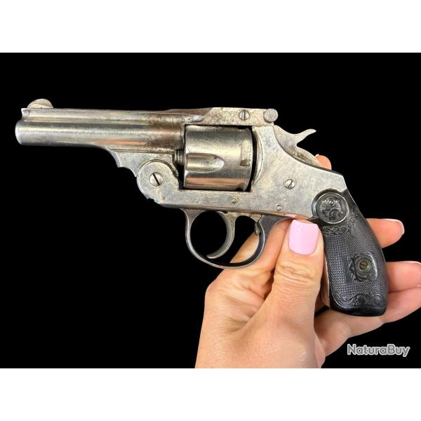 PETIT PRIX!! IVER JOHNSON cal. 38sw num�ro de s�rie G34798