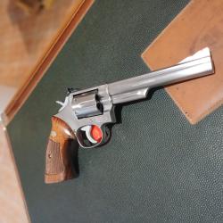 REVOLVER SMITH AND WESSON MODELE 66-2 CAL 357 MAG CAT B