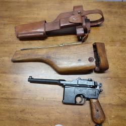 R&eacute;plique d&eacute;corative Denix du pistolet allemand C96