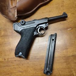 R&eacute;plique d&eacute;corative Denix du pistolet allemand P08