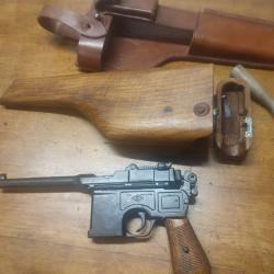 R&eacute;plique d&eacute;corative Denix du pistolet allemand c96