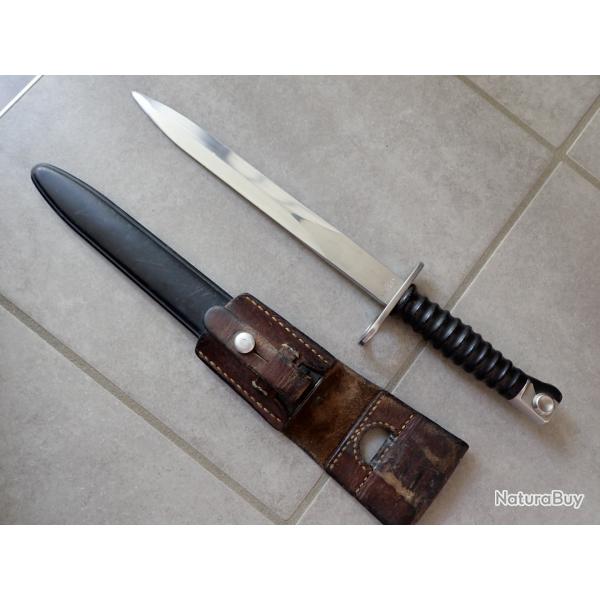 BAIONNETTE FASS 57 AVEC PORTE FOURREAU EN CUIR