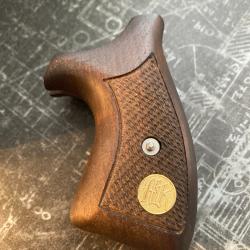 crosse bois revolver  manurhin mr88