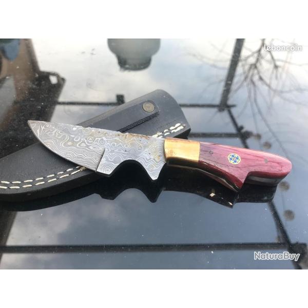 Tr�s beau couteau fixe de collection Damas bois de rose