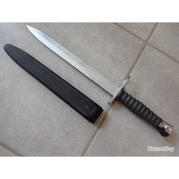 BAIONNETTE FASS 57 AVEC FOURREAU SANS PORTE FOURREAU