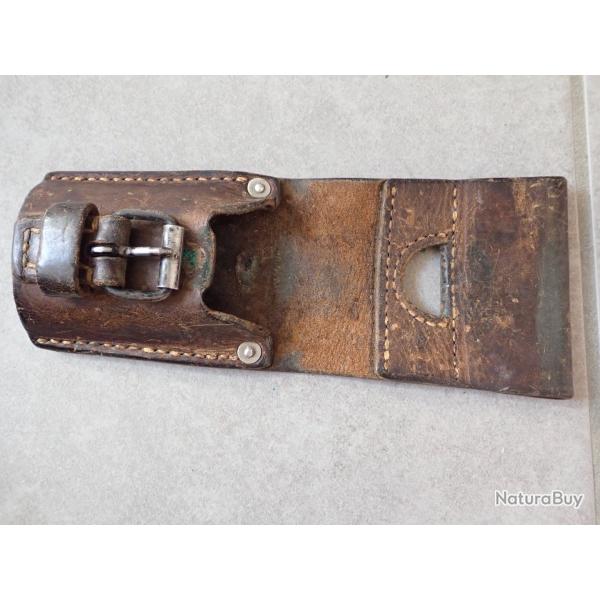 1941 Porte fourreau PF pour ba�onnette suisse Schmidt Rubin 96/11, K11 ou k31