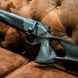 Blaser R8 Carbone Gaucher Black Pearl