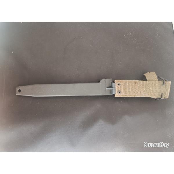 Fourreau de baionette famas dlt 88 neuf de stock
