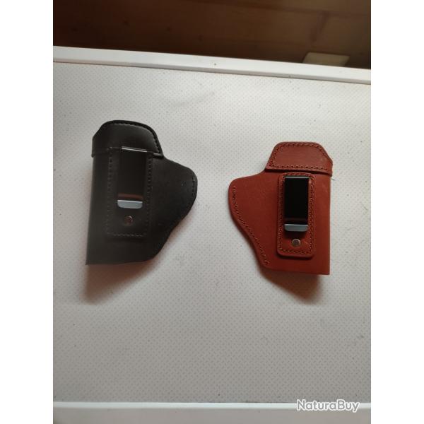 Lot : 2 Holsters de ceinture