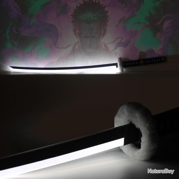 Katana � LED Noir Lumineux de Trafalgar D. Water Law dans One Piece