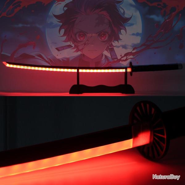 Katana LED de Tanjiro Kamado - Bois - RGB - Couleur Modulable - Demon Slayer