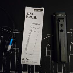 Olight Arkflex &agrave; t&ecirc;te orientable pour gilet tactique