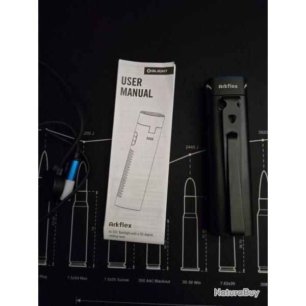 Olight Arkflex � t�te orientable pour gilet tactique