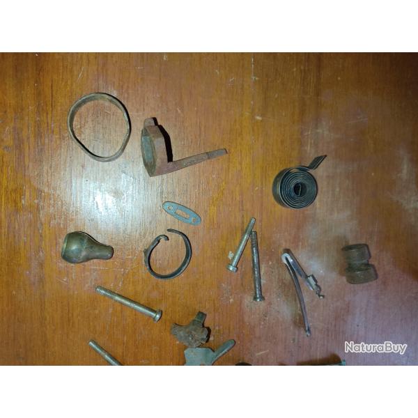 Lot de pi�ce divers