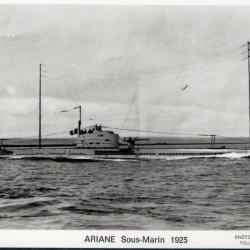 Carte postale ARIANE Sous-Marin 1925 -N&deg;8053