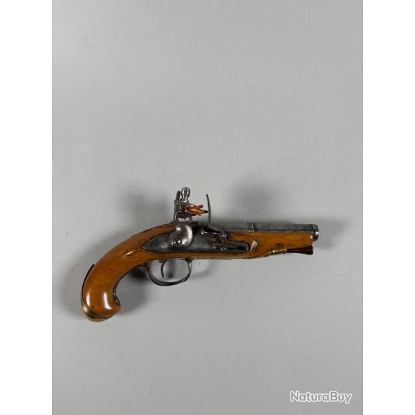 Pistolet  � silex XVIIIeme siecle circa 1750