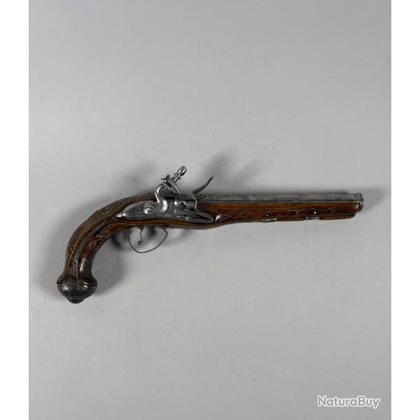 Exceptionnel Pistolet  � silex richement d�cor� XVIIIeme siecle Epoque Louis XIV