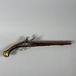 Pistolet &agrave; silex oriental XVIIIeme siecle circa 1750