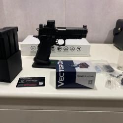 Staccato P NEUF avec pr&eacute;pa interne, viseur frenzy neuf,3 chargeurs et accessoire etc