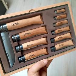 Opinel Vitrine Ramasse Monnaie 10 Couteaux Inox du n&deg;02 au n&deg;12
