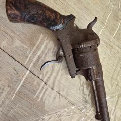 Revolver a broche type lefaucheux grav&eacute; 7mm