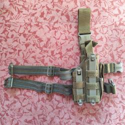 Plateforme de cuisse tactique BLACKHAWK! S.T.R.I.K.E