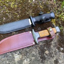 Lot de 2 couteaux: Chasse, scout, plong&eacute;e.