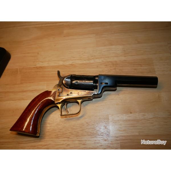 Revolver UBERTI 1848 BABY DRAGOON cal .31 en tr�s bon �tat