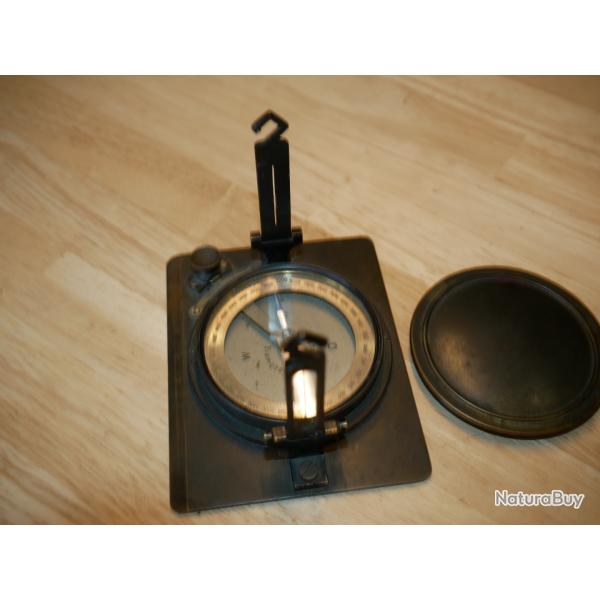 Boussole Allemande WW1 VOIGTLANDER pour l'artillerie