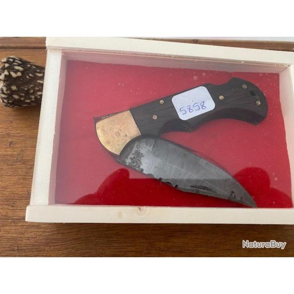 COUTEAU DE CHASSE  DAMAS   avec boite cadeau  (2026   )  4