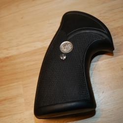 Poign&eacute;e de COLT PYTHON ann&eacute;e 80/90