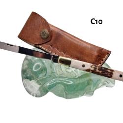 C10 - Couteau pliant manche bois de cerf + &eacute;tui cuir