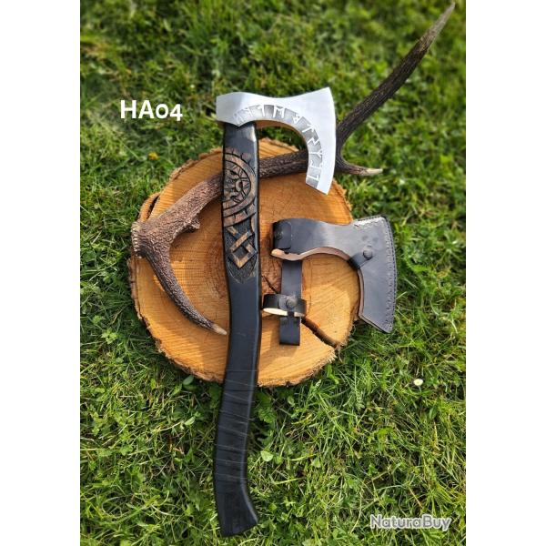 HA04 - Grande hache bushcraft - 65 cm - manche sculpt� - �tui cuir - finition brute