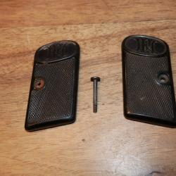 Paire de plaquettes tardives de pistolet BROWNING 1906 en 6.35mm