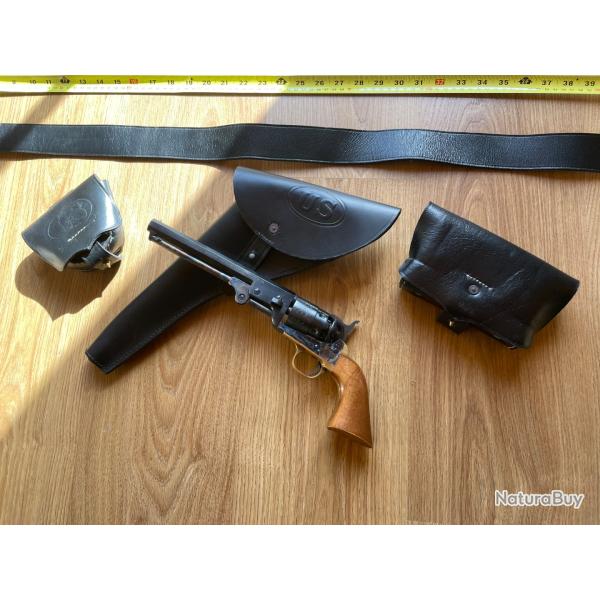 Colt Navy cal 44 Pietta 1978 juste tir� 1 fois POUDRE NOIRE