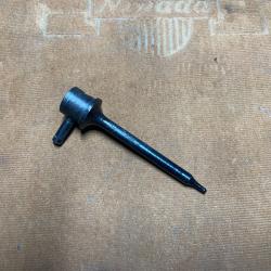 Percuteur original MP40 et pin.
