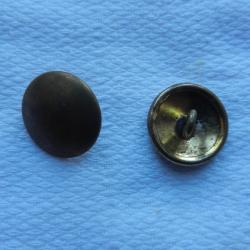 lot de deux boutons allemands en laiton
