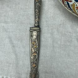 Couteau, argentin avec fourreau