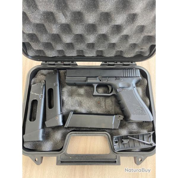 Glock 17 cybergun + chargeurs