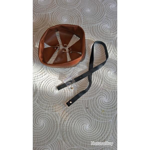Coiffe casque Adrian avec jugulaire +rivet